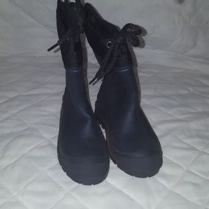 Boy snow and rain boots